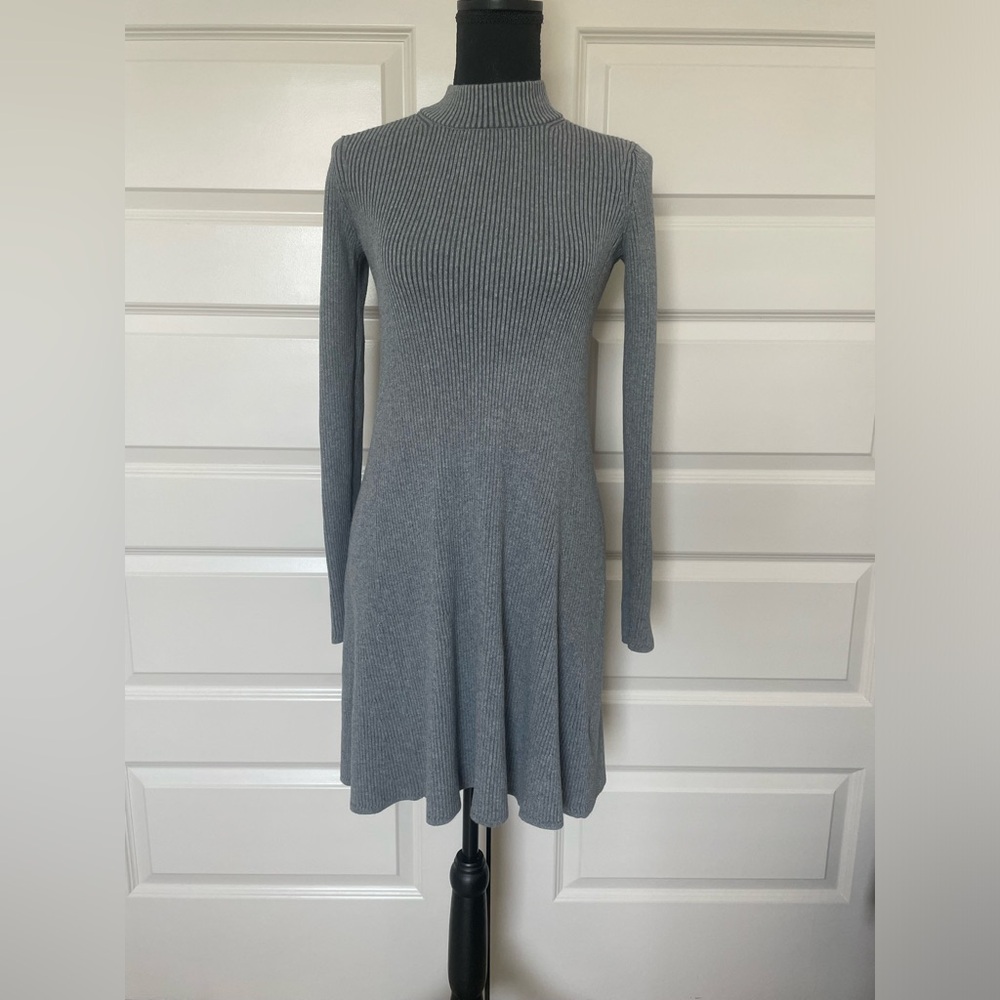 NWOT Gap Ribbed Mockneck Skater Dress Sz XS
